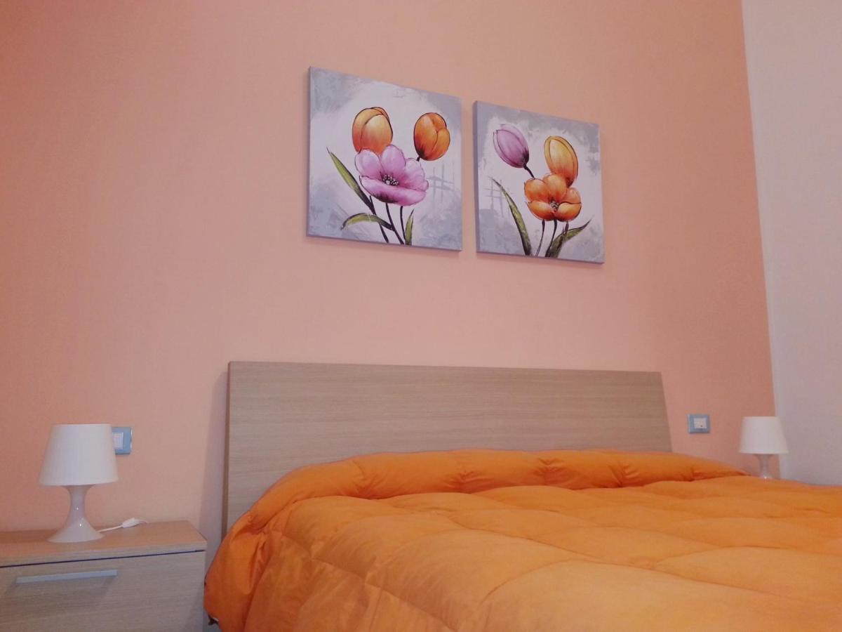 דירות טרפאני Il Cortile Fiorito חדר תמונה